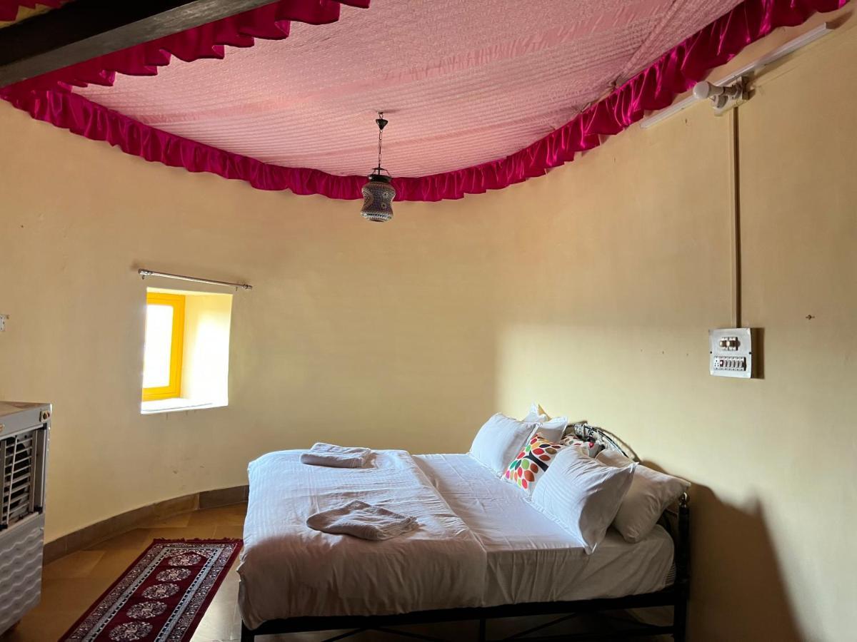Golden Villa Jaisalmer Bagian luar foto