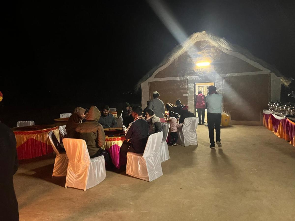 Golden Villa Jaisalmer Bagian luar foto